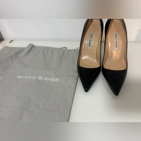 Manolo Blahnik BB Patent Black Pumps - EU 40.5 - Picture 5 of 5